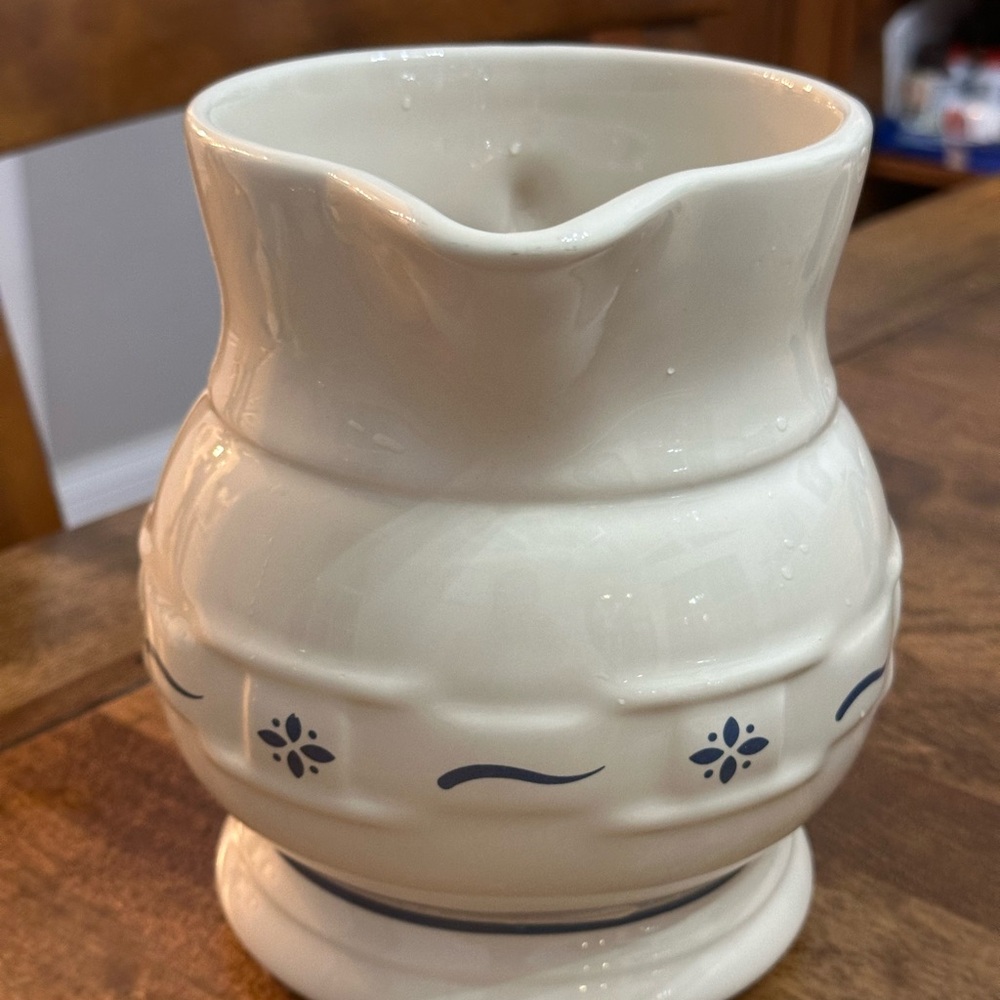 Longaberger Milk Pitcher Style Classic Blue Never Used Made 2 qt. 7.5”x 6” - Picture 2 of 6